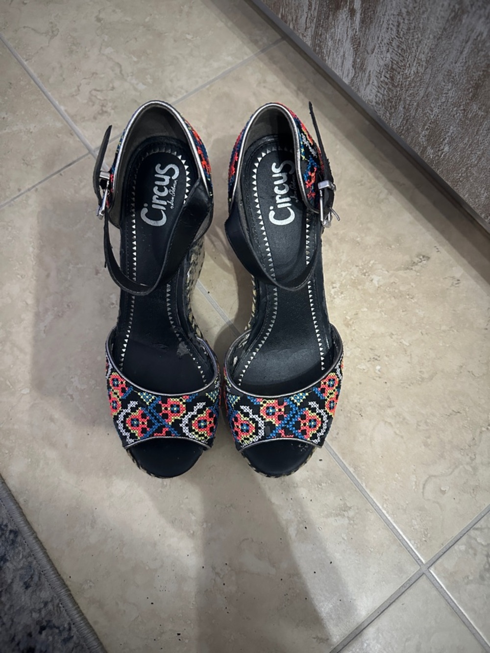 Circus by Sam Edelman Black Multi Beaded Peep-Toe Wedge Sandals